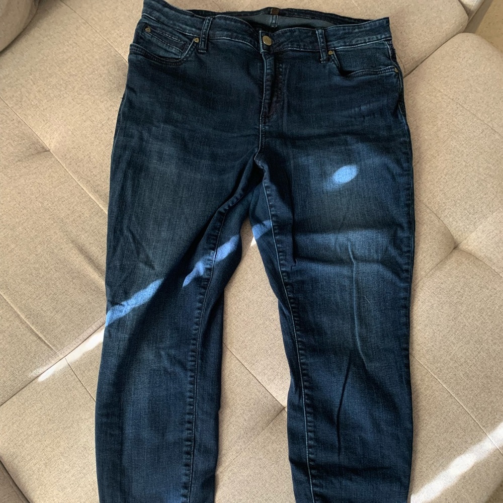 Kut from the Kloth dark wash skinny jeans